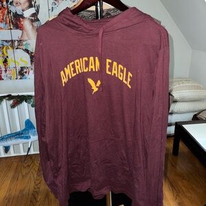 AMÉRICAN EAGLE Bundle two light sweatshirts
Large Size
Red / Grey